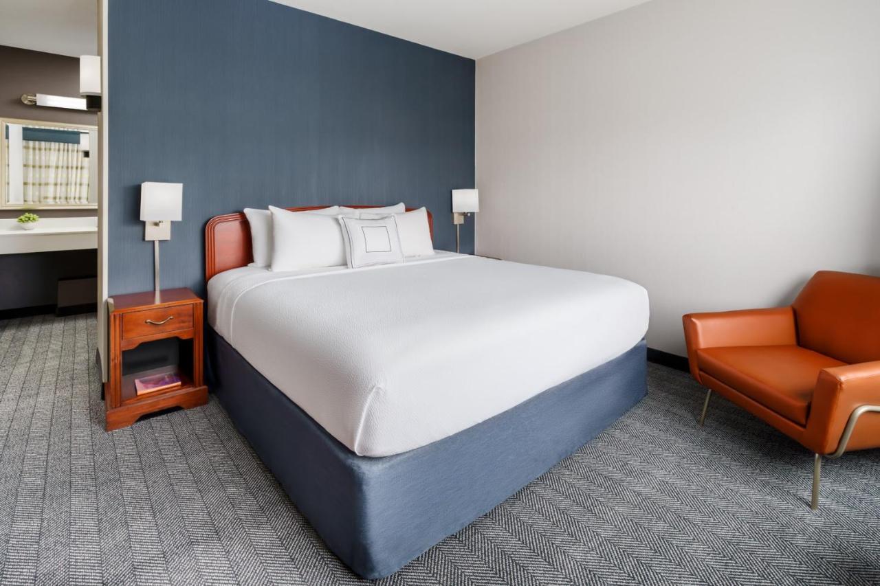 Courtyard By Marriott Sacramento Folsom Hotell Eksteriør bilde