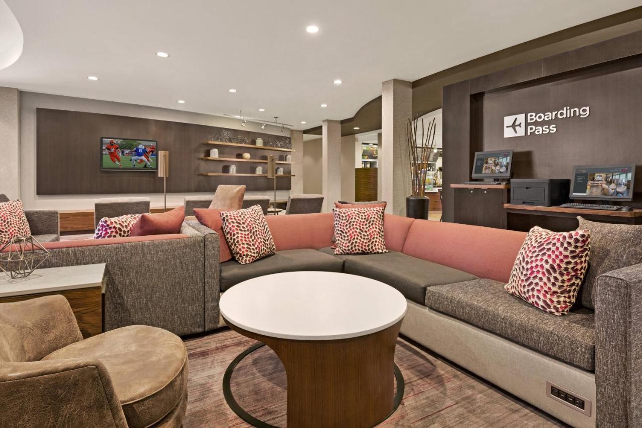 Courtyard By Marriott Sacramento Folsom Hotell Eksteriør bilde