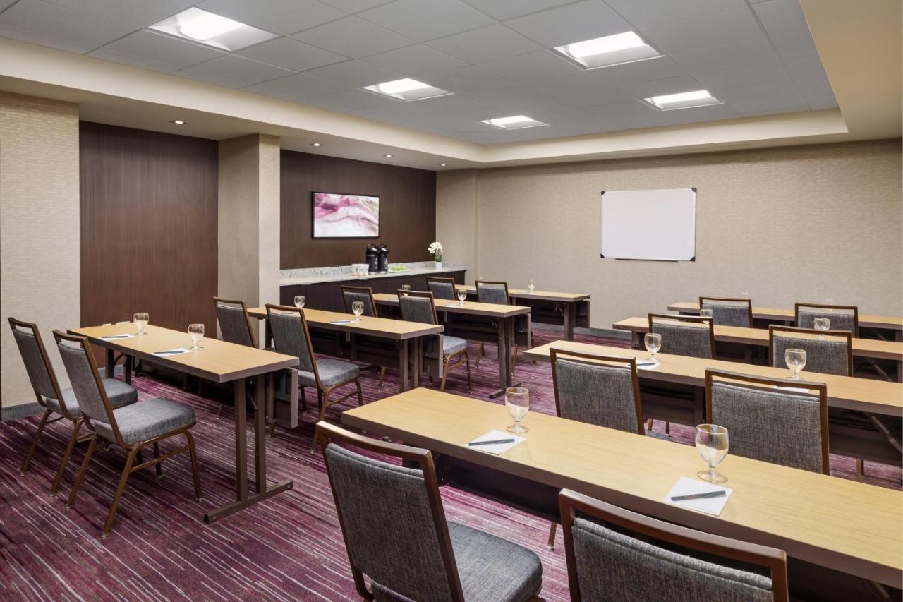 Courtyard By Marriott Sacramento Folsom Hotell Eksteriør bilde
