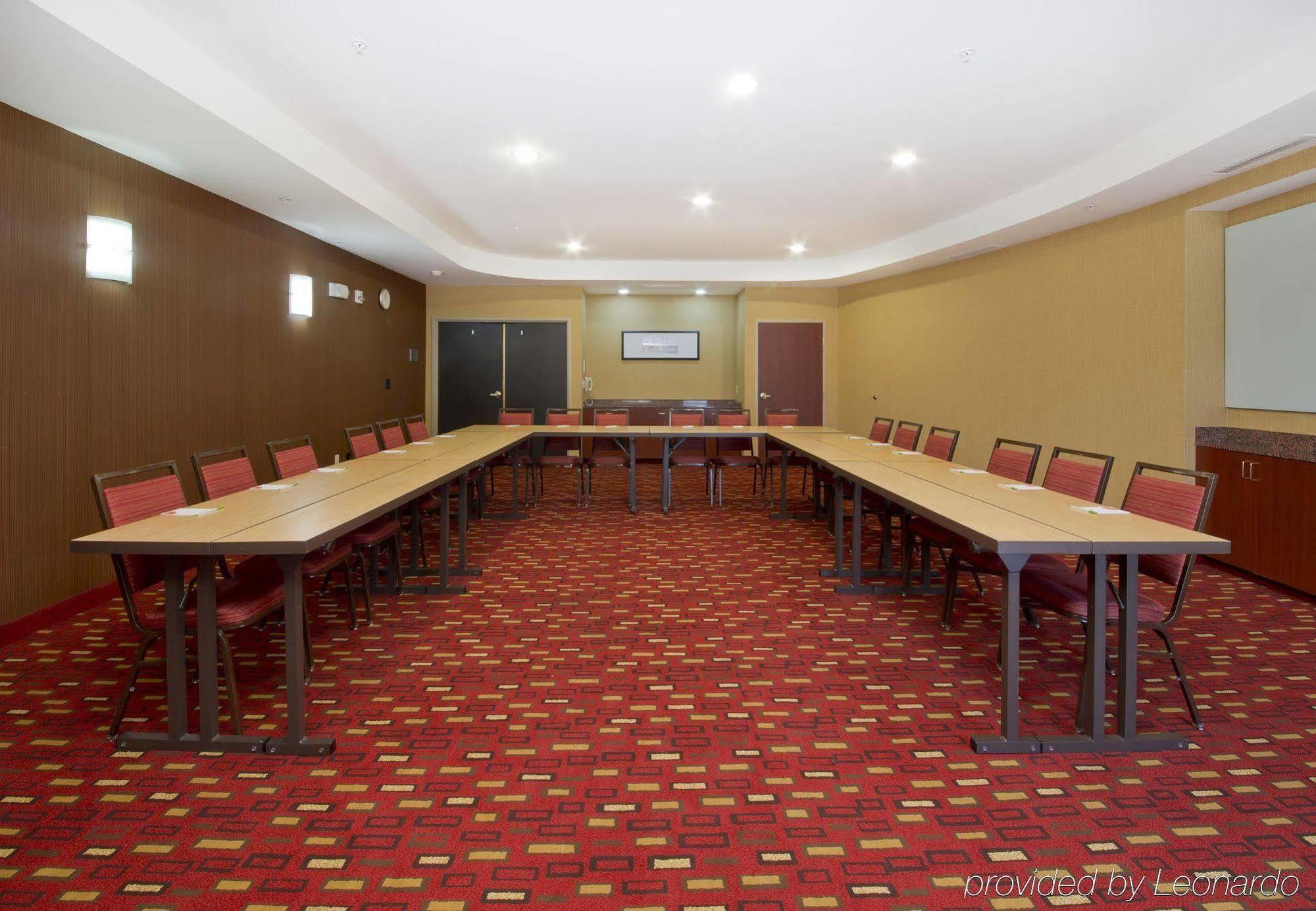 Courtyard By Marriott Sacramento Folsom Hotell Eksteriør bilde