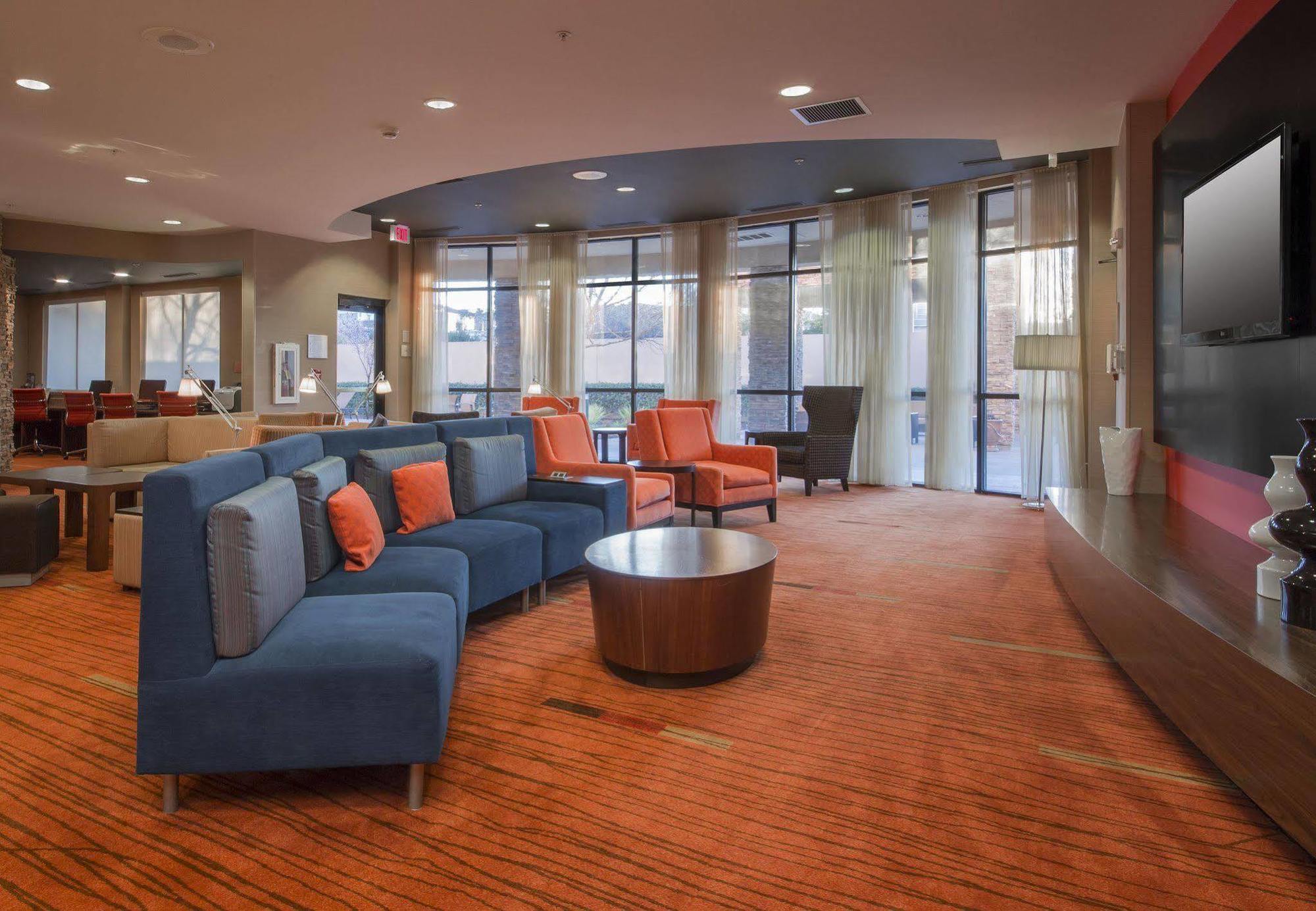 Courtyard By Marriott Sacramento Folsom Hotell Eksteriør bilde